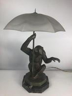 Max le Verrier - sculptuur, pluie - 45 cm - gepatineerd