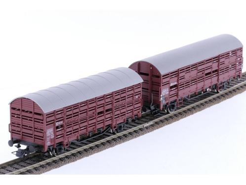 Schaal H0 Roco 47525 en 66875 set van 2 veewagens Type Vl..., Hobby en Vrije tijd, Modeltreinen | H0, Gelijkstroom, Analoog, Gebruikt