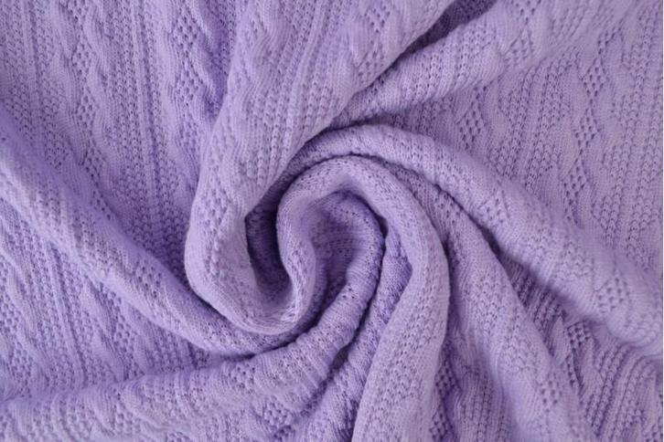 10 meter jacquard gebreide kabelstof - Lavendel, Hobby en Vrije tijd, Stoffen en Lappen, 120 cm of meer, 200 cm of meer, Overige kleuren