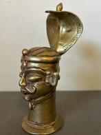 Shiva Mukhalinga met cobra - Brons - India - Maratha Rijk