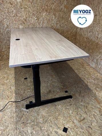 Ahrend 500 bureau - 160x90cm - elektrisch - zwart onderst... beschikbaar voor biedingen