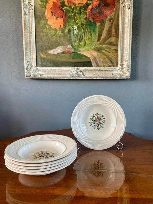 Wedgwood - Bord (6) - Conway - Porselein - Pasta /, Antiek en Kunst, Antiek | Meubels | Tafels