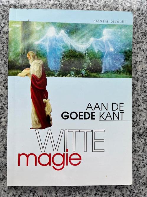 Aan de goede kant: Witte magie, Boeken, Esoterie en Spiritualiteit, Overige onderwerpen, Gelezen, Achtergrond en Informatie, Verzenden