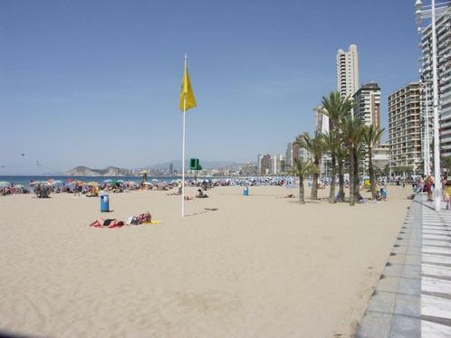 BENIDORM: 4 P. APP.  MEI NOG VRIJ !, Vakantie, Vakantiehuizen | Spanje, Stad, Costa Blanca, Aan zee, 2 slaapkamers, Appartement