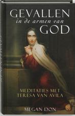 Gevallen in de armen van God 9789020284195 M. Don, Boeken, Verzenden, Gelezen, M. Don