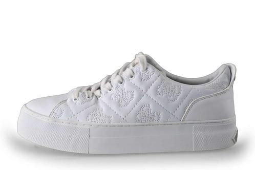 Guess Sneakers in maat 40 Wit | 10% extra korting, Kleding | Dames, Schoenen, Wit, Zo goed als nieuw, Sneakers of Gympen, Verzenden