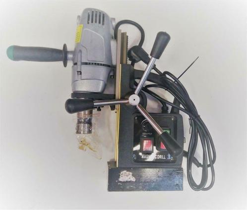 magneet/kernboormachine 230 volt 1050 watt, Doe-het-zelf en Verbouw, Gereedschap | Boormachines, Boormachine, Nieuw, 600 watt of meer
