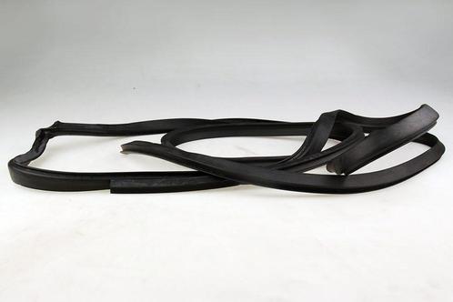 Deurrubber voorzijde LINKS Volvo 140 / 200, Auto-onderdelen, Carrosserie en Plaatwerk, Ophalen of Verzenden