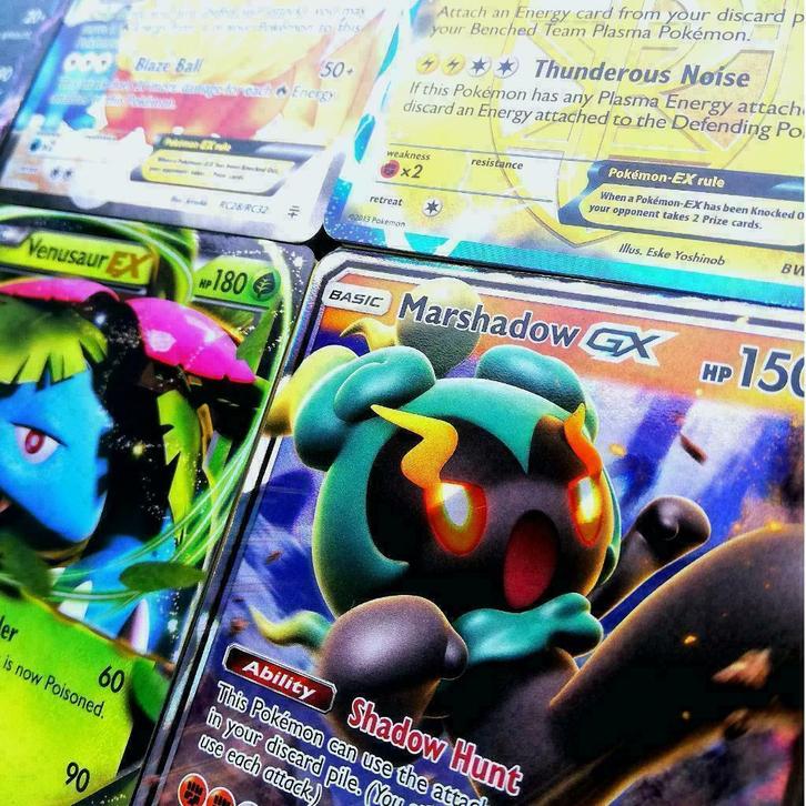 50 Pokemon kaarten Deluxe (met EX, GX of V kaart), Hobby en Vrije tijd, Verzamelkaartspellen | Pokémon, Meerdere kaarten, Zo goed als nieuw