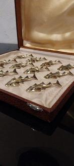 Messensteun (12) - esturgeons - Metaal