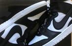 Nike - Dunk High Ambush - High-top sneakers - Maat: EU 42 -, Nieuw
