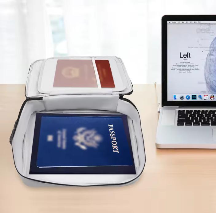 Brandwerende Documententas met Slot voor Kantoor en Reis, Zakelijke goederen, Kantoor en Winkelinrichting | Kantoormeubilair en Inrichting