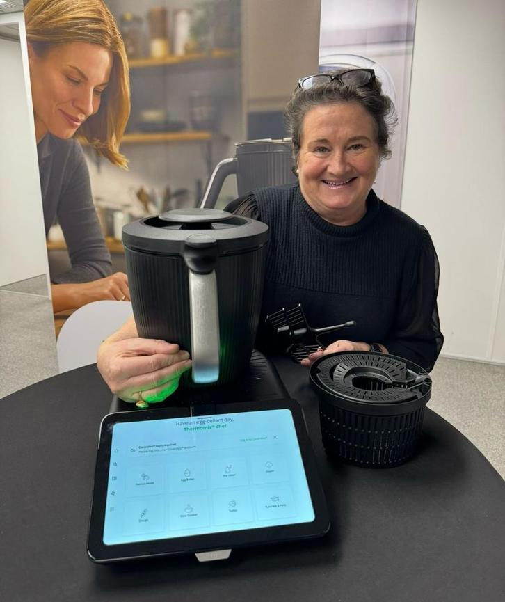 Thermomix TM7 | Sally Baldrick | Sales Advisor, Witgoed en Apparatuur, Keukenmixers, 2 tot 3 liter, Vaatwasserbestendig, Nieuw