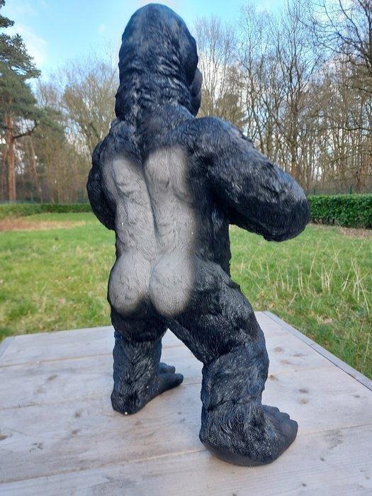Beeld, 64 cm high strong silverback gorilla - 64 cm -, Antiek en Kunst, Curiosa en Brocante