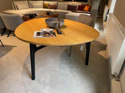 Eetkamertafel 909-612 - Rolf Benz, Huis en Inrichting, Tafels | Eettafels, Ophalen of Verzenden