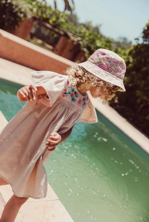 Meisjes jurk Ana cream smocked  Louise Misha Maat 110 110, Kinderen en Baby's, Kinderkleding | Maat 110, Meisje, Nieuw, Ophalen of Verzenden