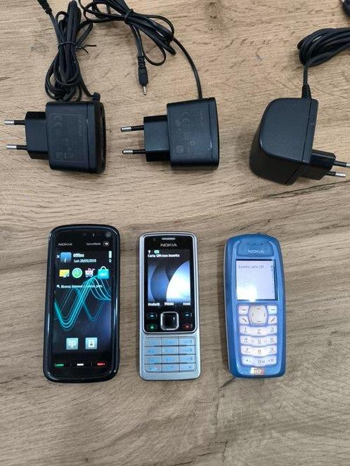 Nokia 3100. RM-217. 5800d-1 - Mobiele telefoon (3), Spelcomputers en Games, Spelcomputers | Overige Accessoires