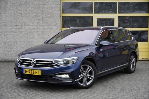 Zakelijke Lease |  Volkswagen Passat Variant 1.5 TSI 150PK!, Auto's, Volkswagen, Dealer onderhouden, Lease, Zwart, Automaat, Stationwagon