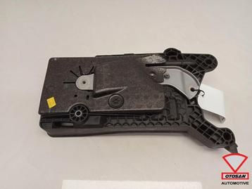 VW Tiguan 5NA 5NN Accubak 5QF915321C beschikbaar voor biedingen