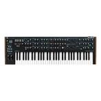 Novation SUMMIT Hybride Poly 16 stemmig 61 toetsen