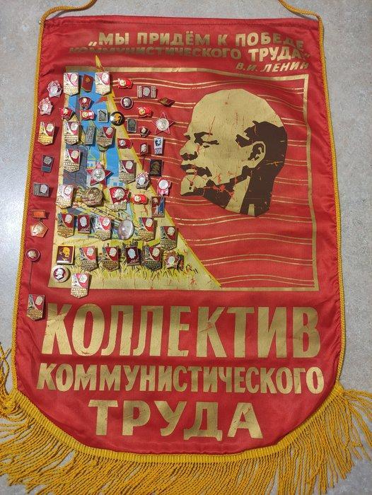 Themacollectie - Vlag met afbeelding van Vladimir Lenin., Antiek en Kunst, Antiek | Speelgoed