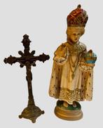 Beeldje - Jezus van Praag en kopere kruis (2) - Brons, Gips