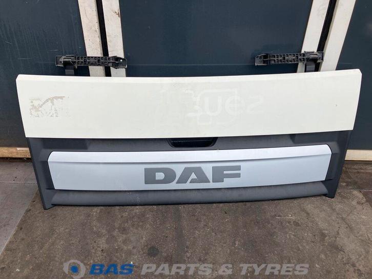 Grille DAF CF Euro 6 2019586, Auto-onderdelen, Vrachtwagen-onderdelen, Gebruikt, DAF, Carrosserie en Plaatwerk, Ophalen