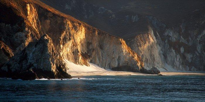 Miss Evoke - The edge of an island - XXL, Antiek en Kunst, Kunst | Designobjecten