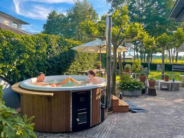 Ticra Hot tub | houtgestookt en electrische hottubs showroom