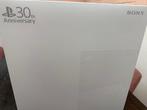 Sony - Playstation 5 (PS5) - Pro - Limited Edition 30th, Spelcomputers en Games, Nieuw