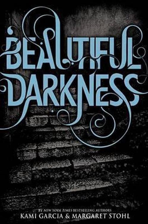 Beautiful Darkness 9780316077057 Kami Garcia, Boeken, Taal | Engels, Gelezen, Verzenden