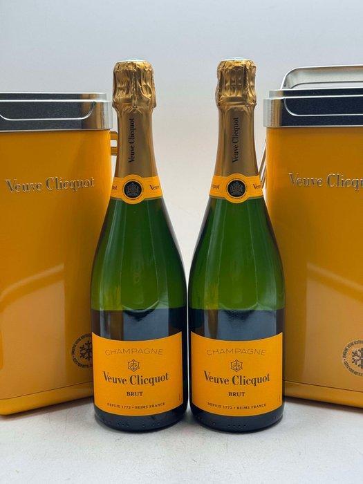 Veuve Clicquot, Edition Glacière Brut - Champagne Brut - 2, Verzamelen, Wijnen