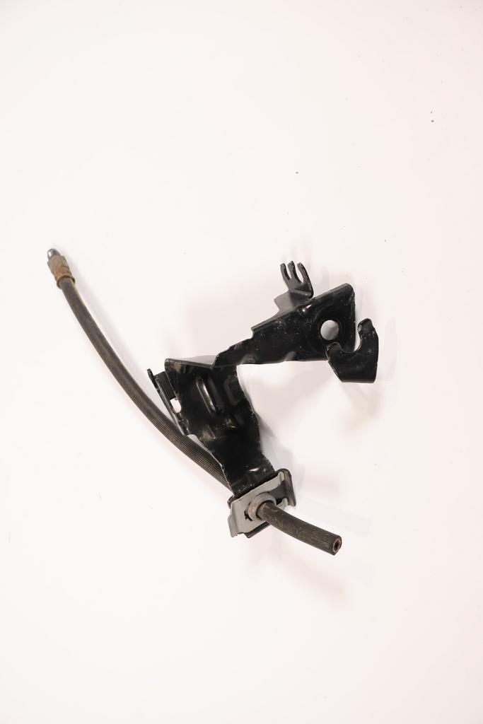 BMW F-Reeks OEM Remslang houder links NIEUWSTAAT 6792255, Auto-onderdelen, Remmen en Aandrijving, Gebruikt, Ophalen of Verzenden