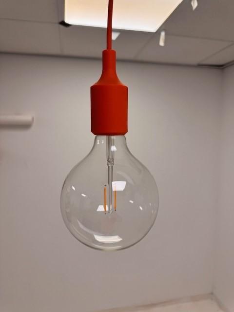 Muuto E27 pendant design hanglamp in goede staat!, Zakelijke goederen, Kantoor en Winkelinrichting | Kantoormeubilair en Inrichting