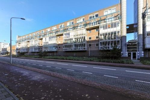 Te Huur 3 Kamer Appartement Zwolsestraat In Den Haag, Huizen en Kamers, Huizen te huur, Direct bij eigenaar, Den Haag, Appartement