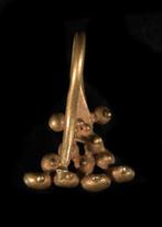 West-Aziatisch Goud Oorbel met korrels