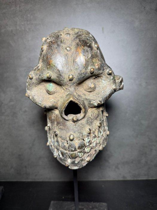 Schedel - Igbo - Nigeria (Zonder Minimumprijs), Antiek en Kunst, Kunst | Niet-Westerse kunst
