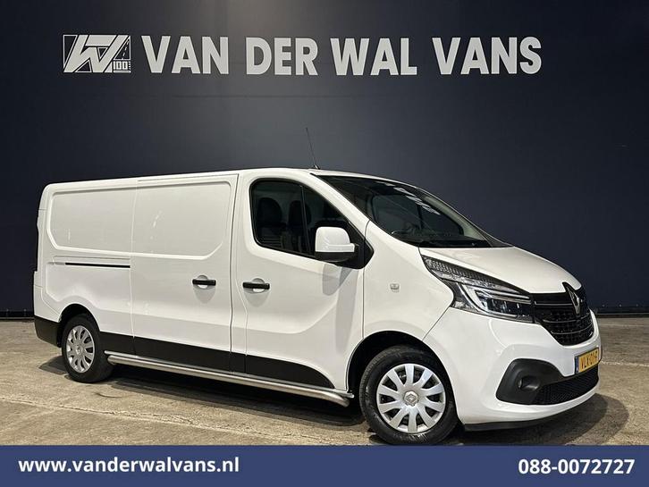Renault Trafic | 2.0 dCi 120pk L2H1 Euro6 Airco | Navigatie, Auto's, Bestelauto's, Dealer onderhouden, Te koop, Handgeschakeld