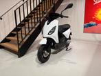 Piaggio 1 45 2.2 kW, Fietsen en Brommers, Scooters | Piaggio, Ophalen, Overige modellen, Maximaal 45 km/u, Elektrisch