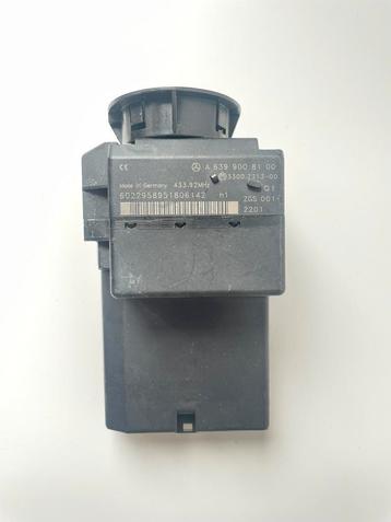Mercedes Vito contactslot EZS A6399008100 beschikbaar voor biedingen