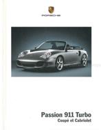 2004 PORSCHE 911 TURBO HARDCOVER BROCHURE FRANS, Boeken, Auto's | Folders en Tijdschriften, Nieuw, Porsche, Author