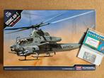 Academy 12127 AH-1Z 1:35 + Eduard PE, Hobby en Vrije tijd, Modelbouw | Vliegtuigen en Helikopters, Verzenden, Nieuw