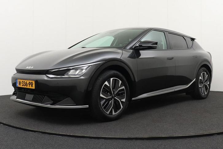 Zakelijke Lease |  Kia EV6 Plus 77.4 kWh Warmtepomp, Auto's, Kia, Dealer onderhouden, Lease, Zwart, Automaat, SUV of Terreinwagen