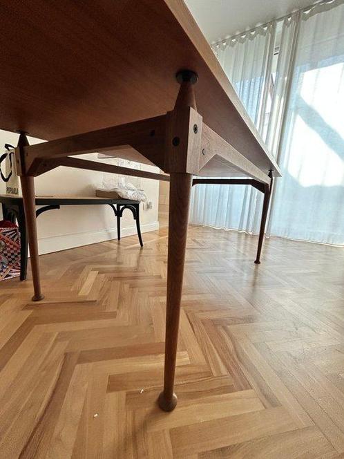 Cassina - Franco Albini - Eettafel - 839 - Walnoot - Tavolo, Antiek en Kunst, Antiek | Meubels | Stoelen en Banken