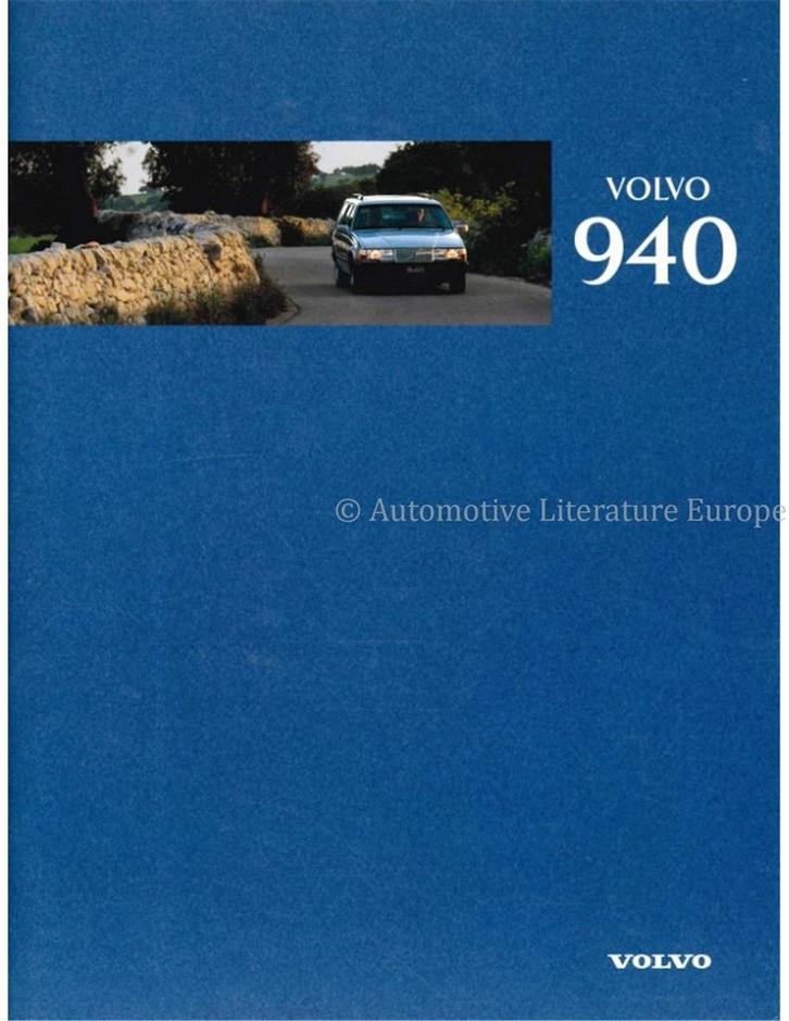1996 VOLVO 940 BROCHURE ENGELS, Boeken, Auto's | Folders en Tijdschriften, Volvo
