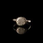 Middeleeuwen, kruisvaardersperiode Zilver Templar Ring met