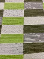 Hoge waarde! Vilt met geometrisch patroon in fluweel en, Antiek en Kunst