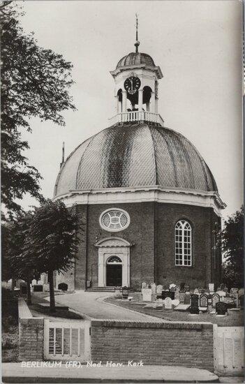 BERLIKUM (FR.) - Ned. Herv. Kerk, Verzamelen, Ansichtkaarten | Nederland, Verzenden