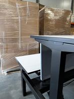 Duo bureau elektrisch verstelbaar van Herman Miller, Huis en Inrichting, Bureaus, Verzenden, In hoogte verstelbaar, Zo goed als nieuw