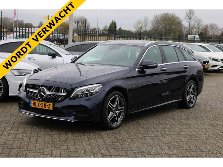 C-Klasse Estate 300e AUT9 AMG Line KEY-LESS GO CARPLAY, Auto's, Mercedes-Benz, Te koop, Zwart, Automaat, Stationwagon, Blauw, Leder en Stof